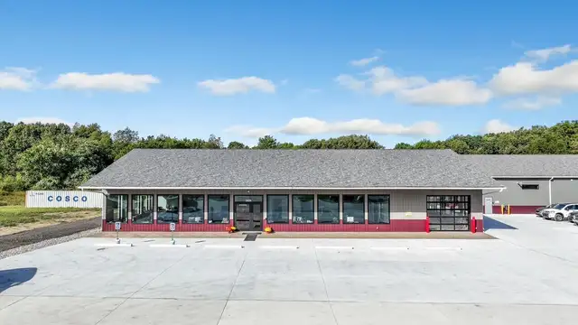 3420 S Lapeer Rd listing image