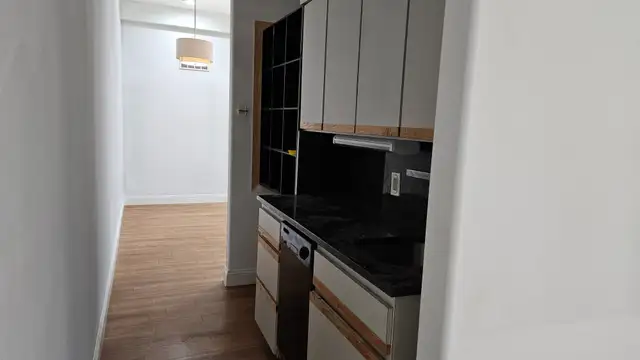 View image 11