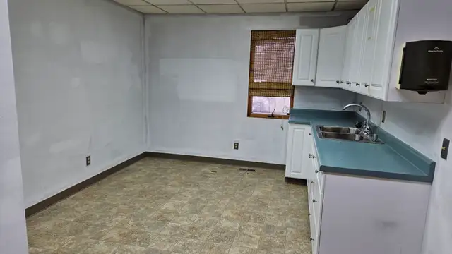 View image 12