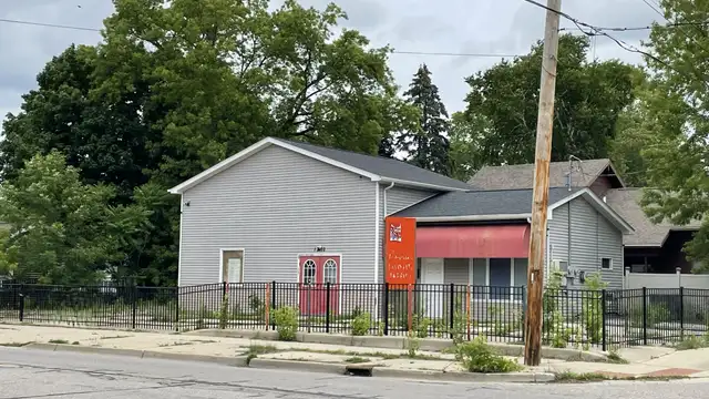 View image 1