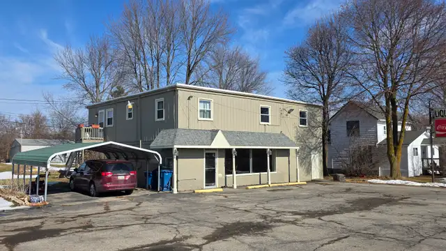 11424 Corunna Rd thumbnail 2
