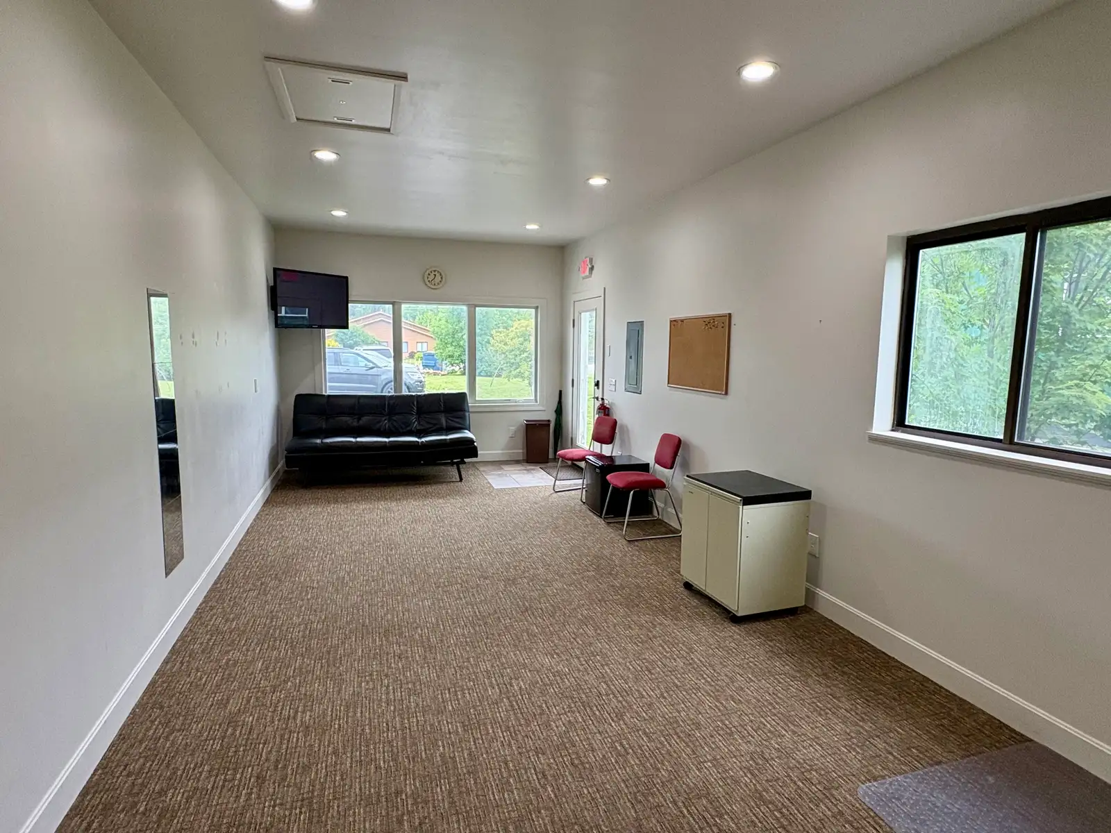 876 Robinwood Ct image 22