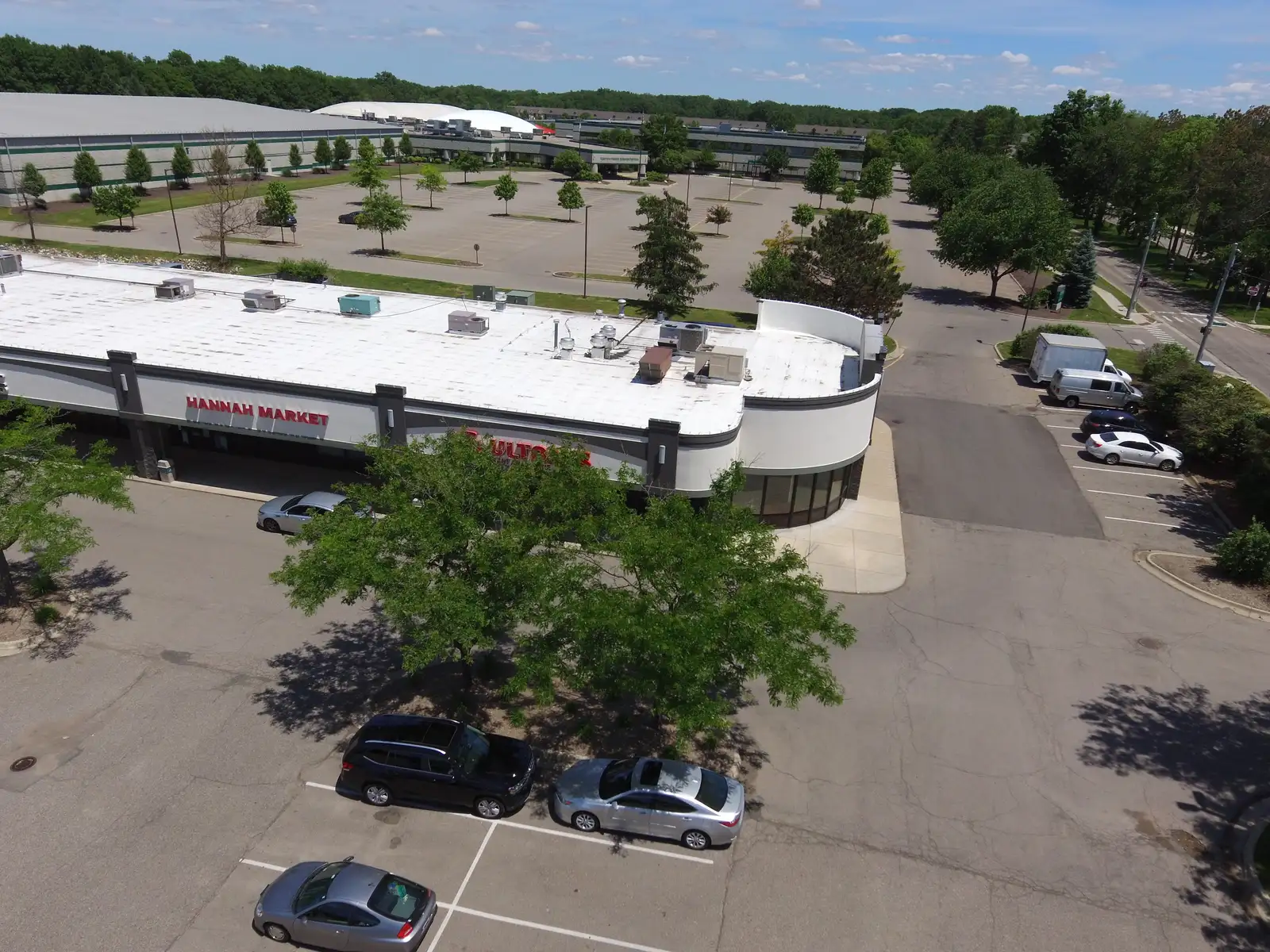 Hannah Plaza image 3