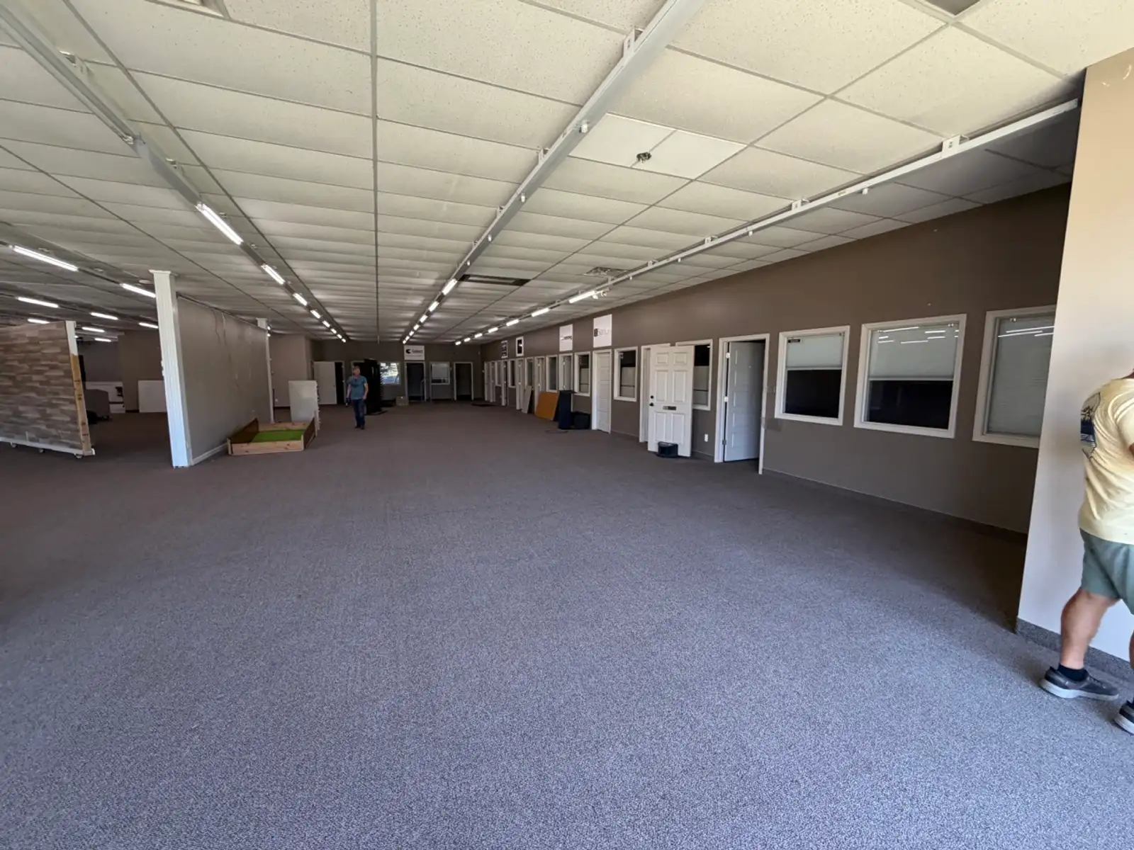 38200 Van Dyke Ave image 7