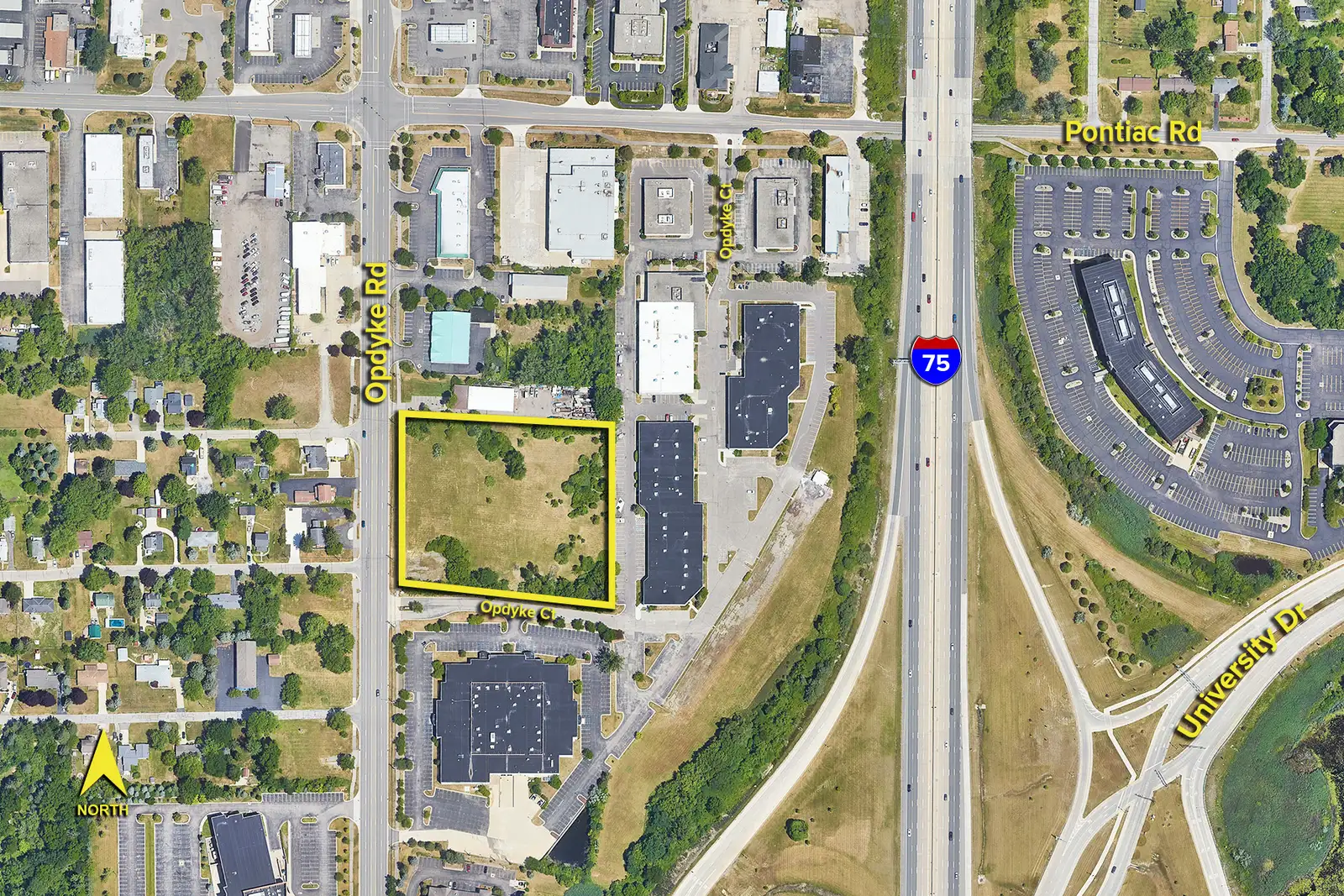 1834 N Opdyke Rd, Auburn Hills, MI 48326