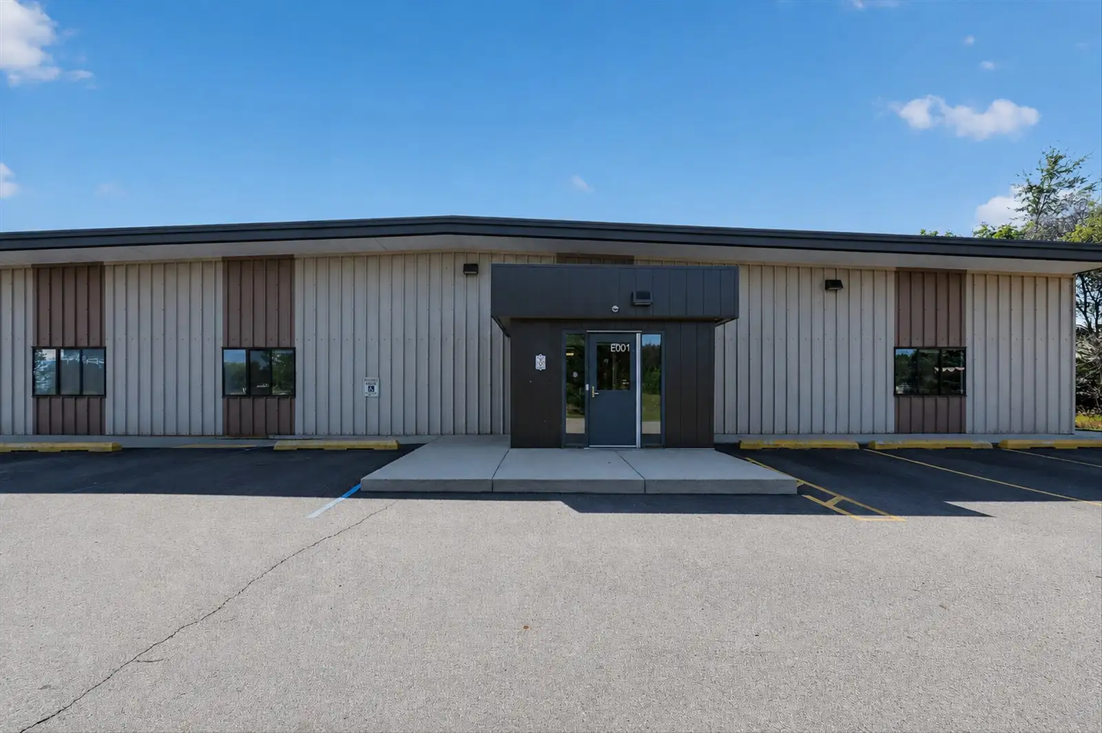 2266 Northway Dr Unit B image 2