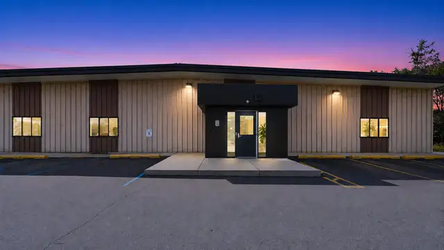 2266 Northway Dr Unit B thumbnail 3