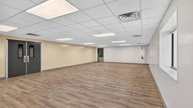 2266 Northway Dr Unit B thumbnail 5