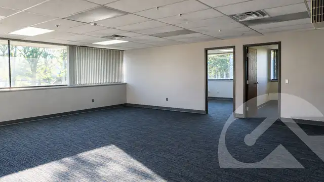 45700 Mast St thumbnail 4