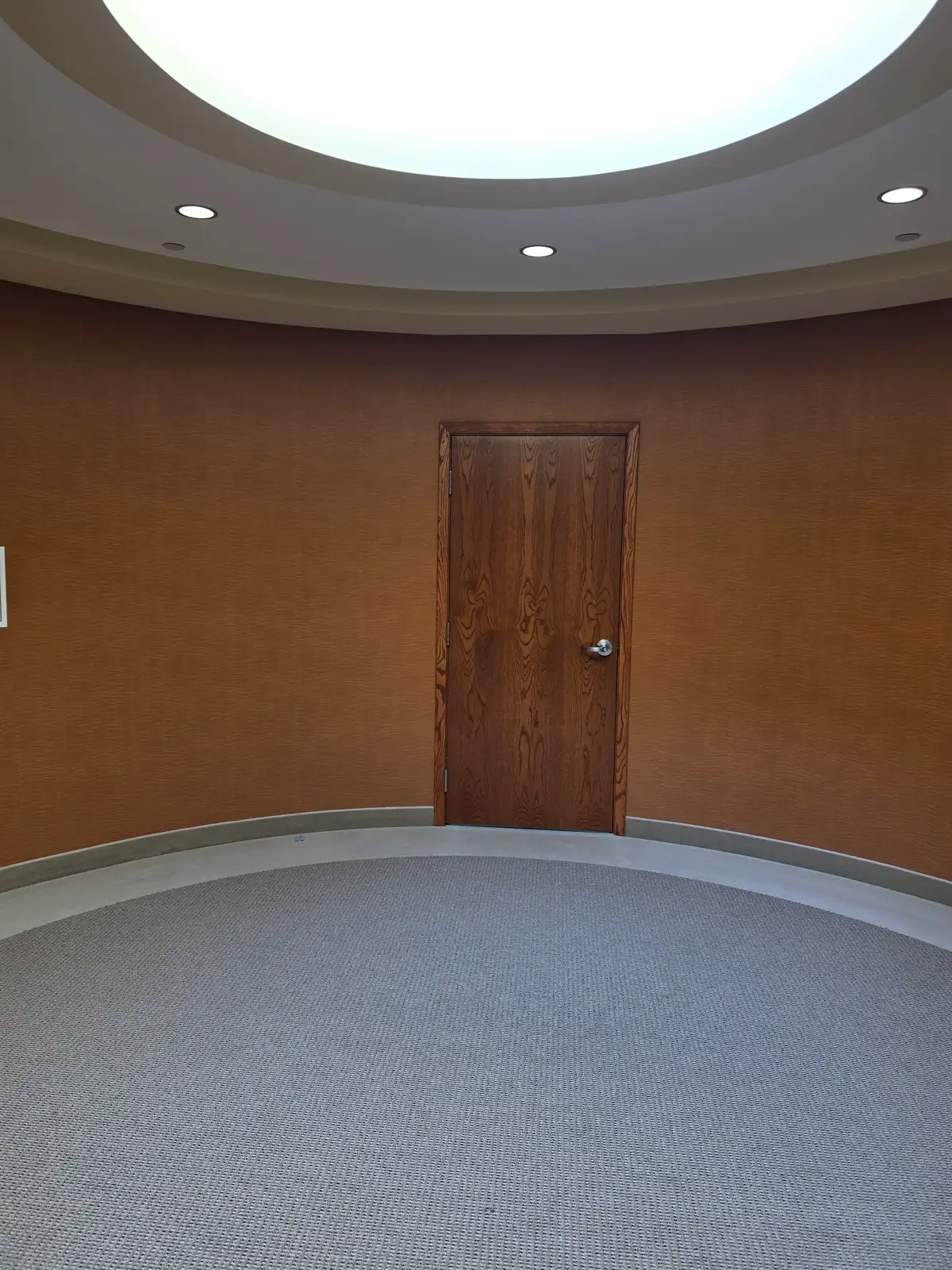 Crowne Point image 10