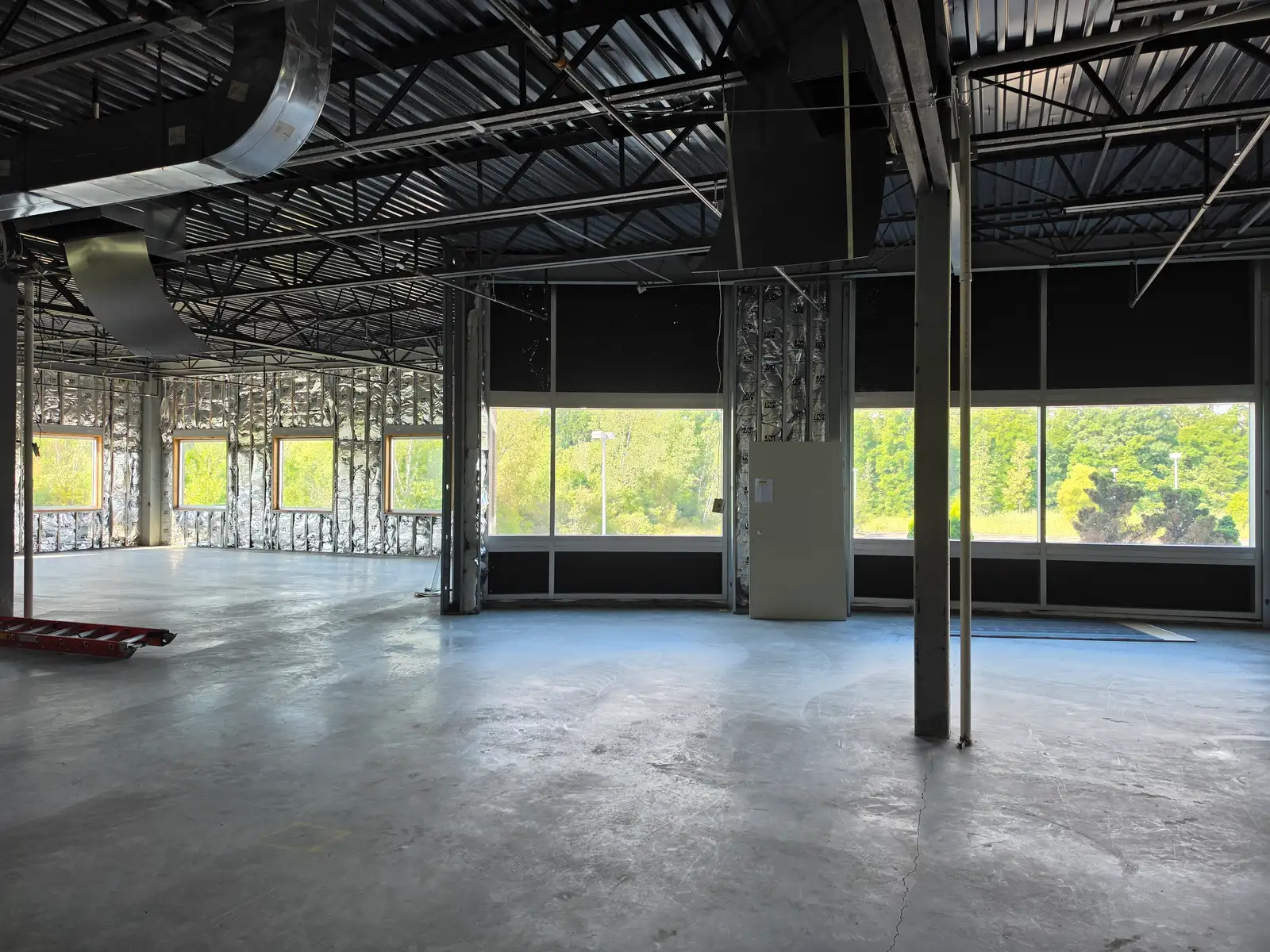 Crowne Point image 18