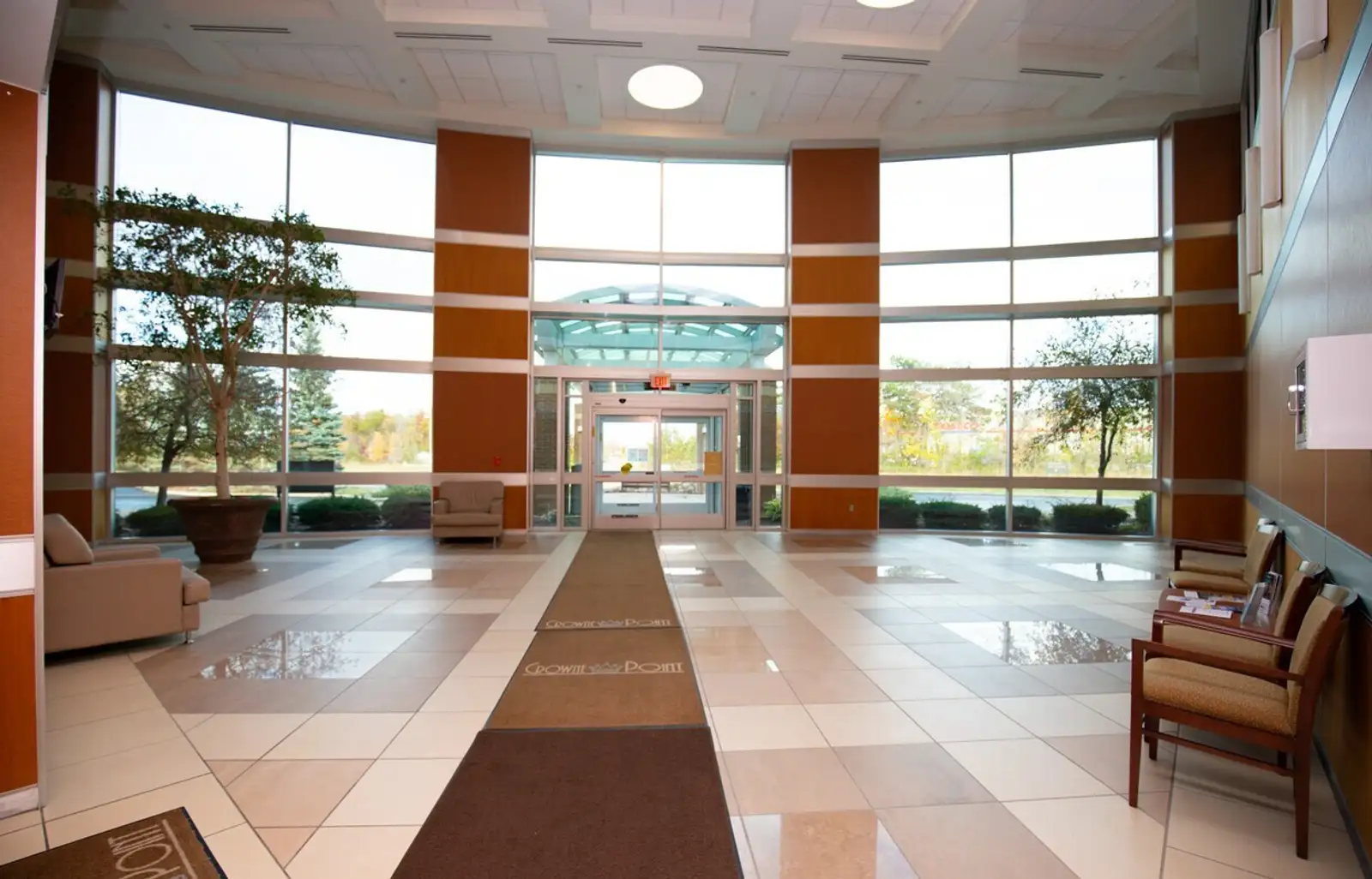 Crowne Point image 34