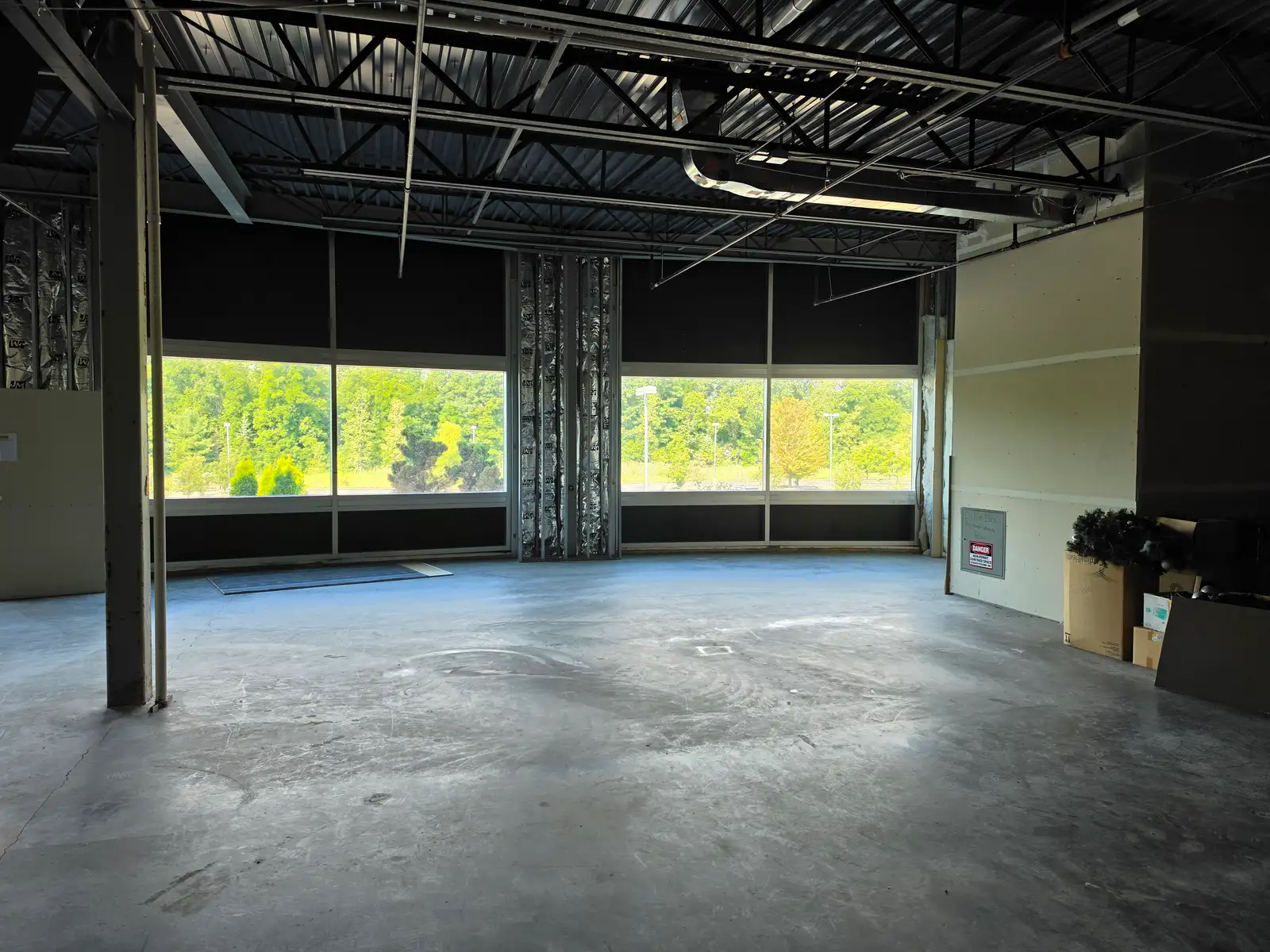 Crowne Point image 12