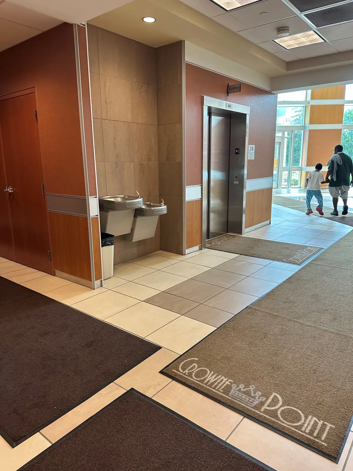 Crowne Point image 3