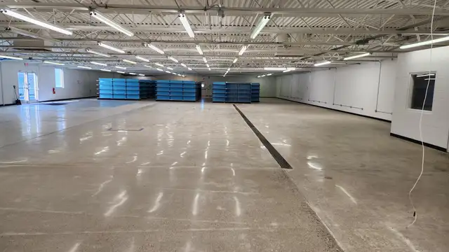 Airport Industrial Complex - Building C thumbnail 5