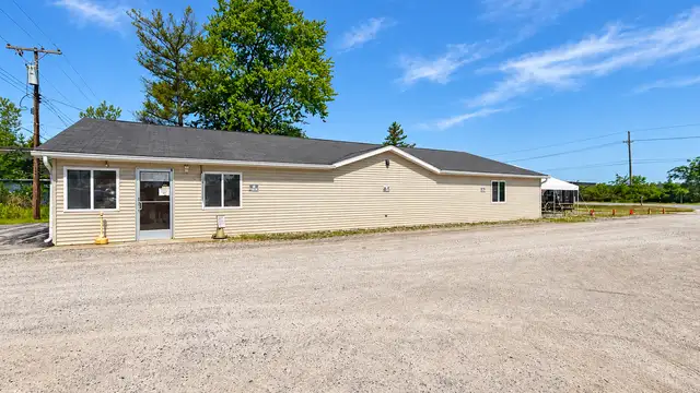 4631 Lapeer Rd 4619 Lapeer Rd thumbnail 4