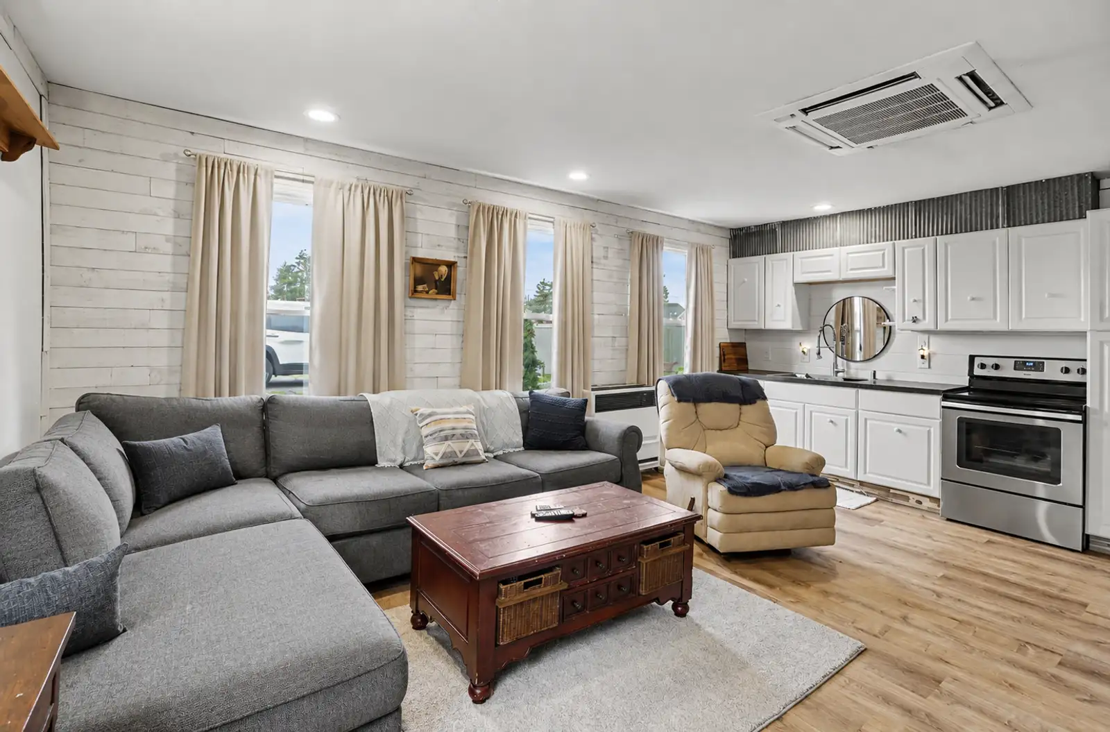 Rental Property 6031 M-68 image 10