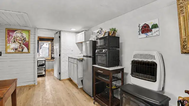 View image 13