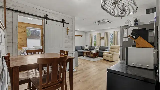 View image 8