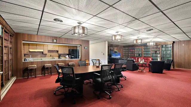 View image 11
