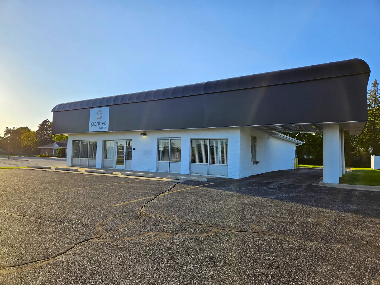 Retail/Office Space For Sale image 15