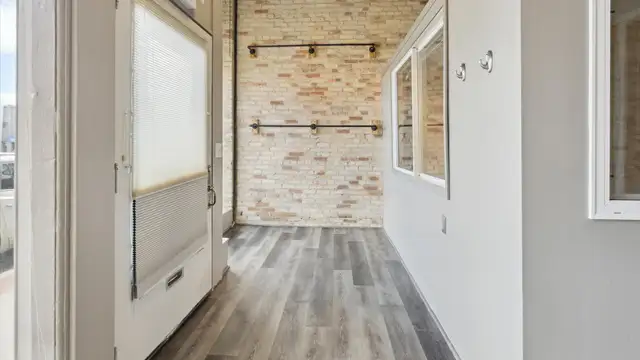 View image 15
