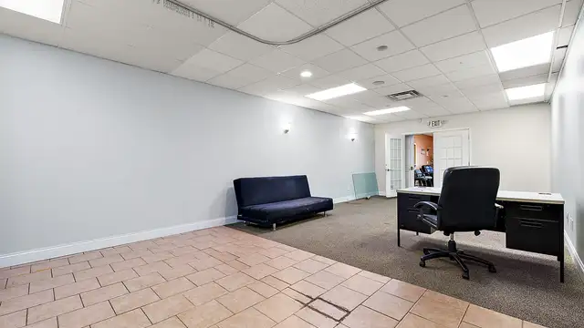 View image 4