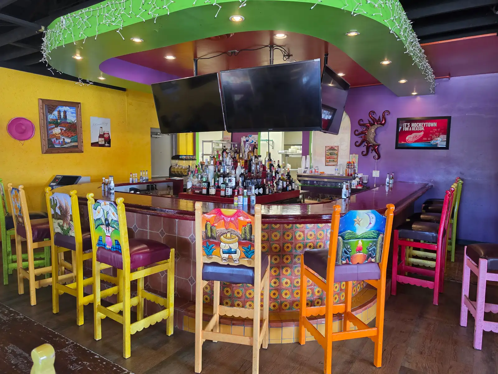 Casa Real Restaurant image 6