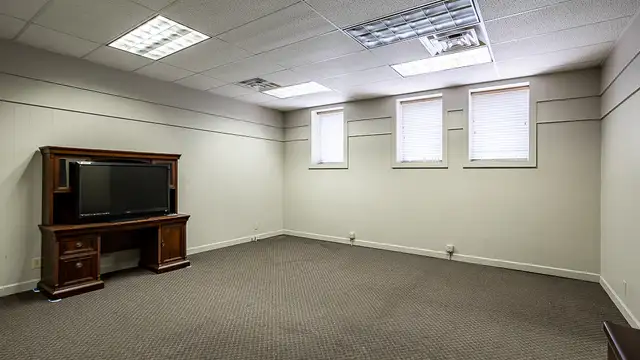 View image 29