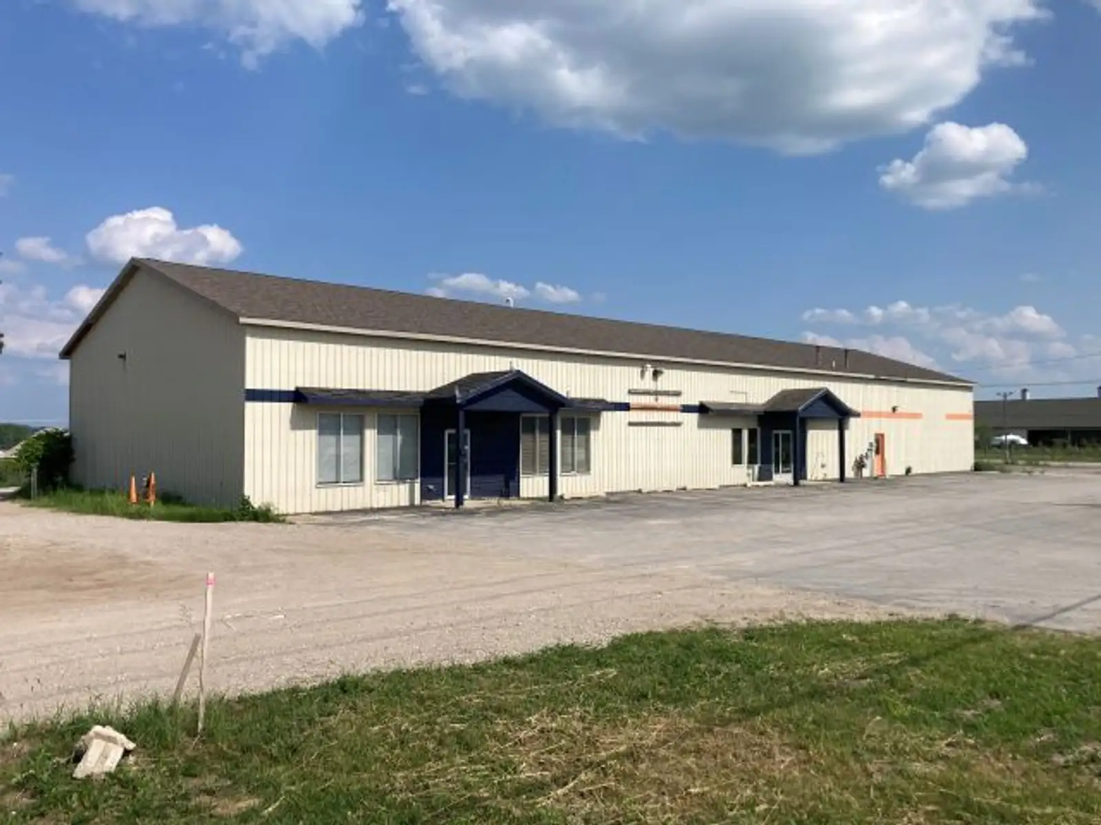 Unit B - 274 US Hwy 31 S