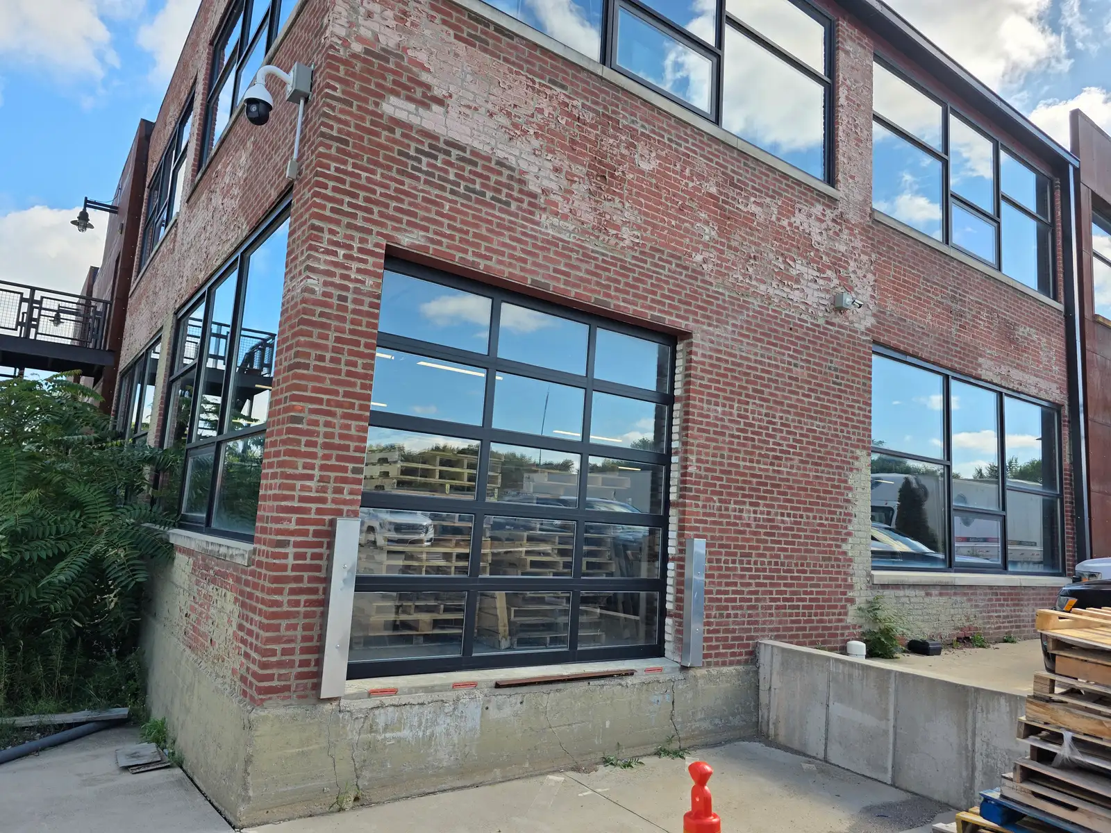 701 E South St image 12
