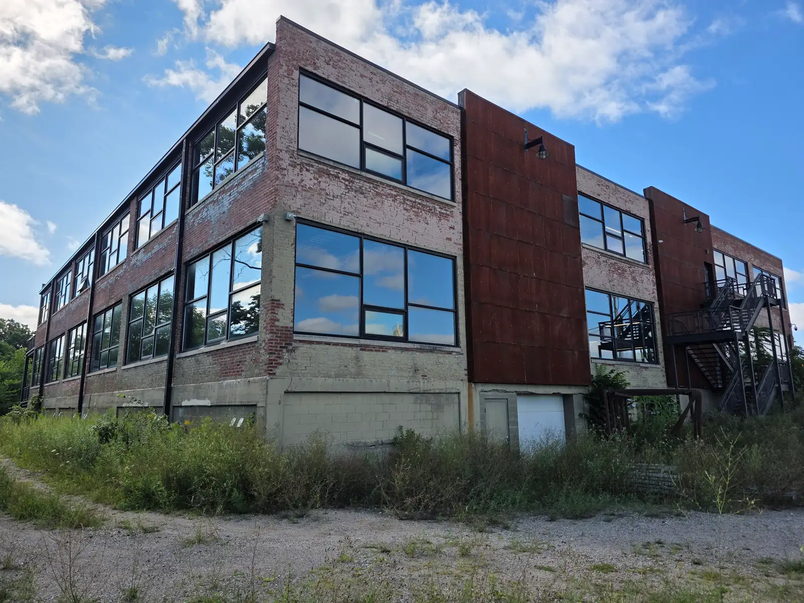 701 E South St image 19