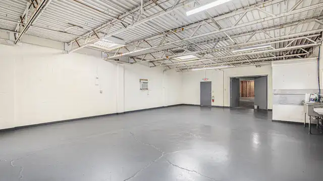 3344 E Bristol Rd thumbnail 4