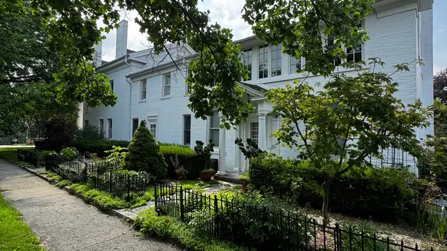 Breakey House Historic Office Condominium for Sale in Ypsilanti thumbnail 3