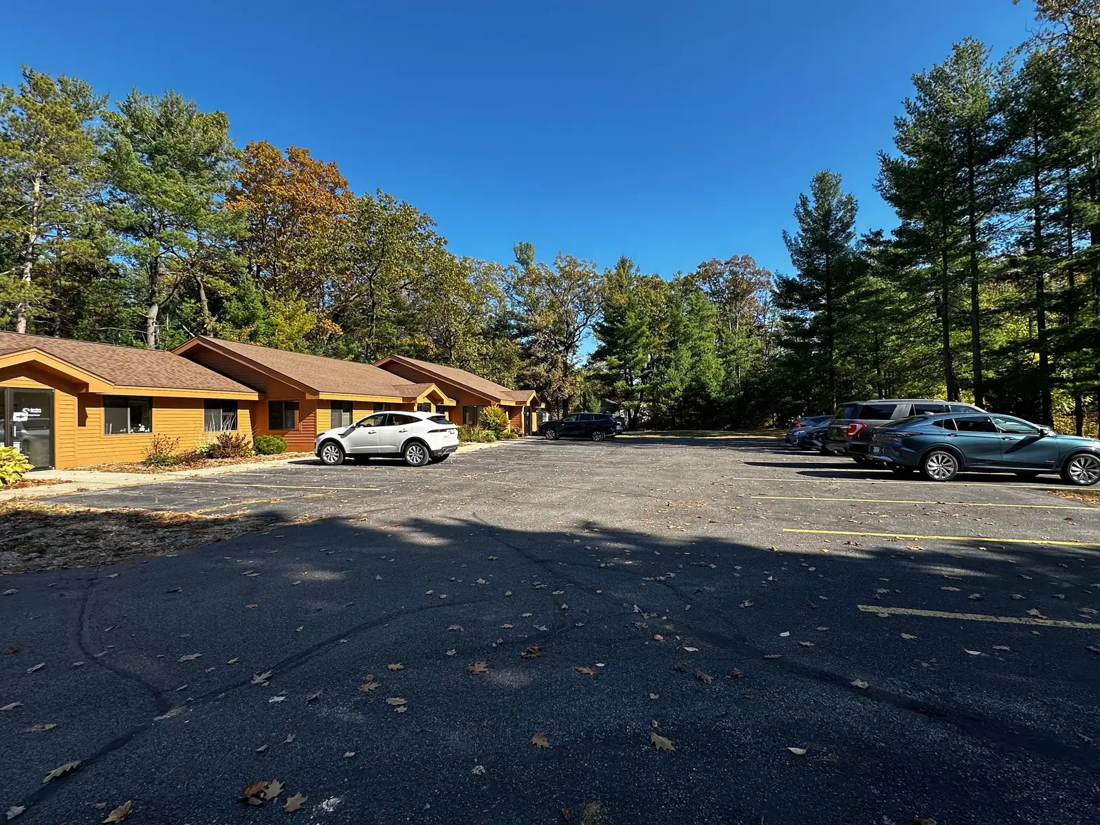 1753 Barlow St image 59