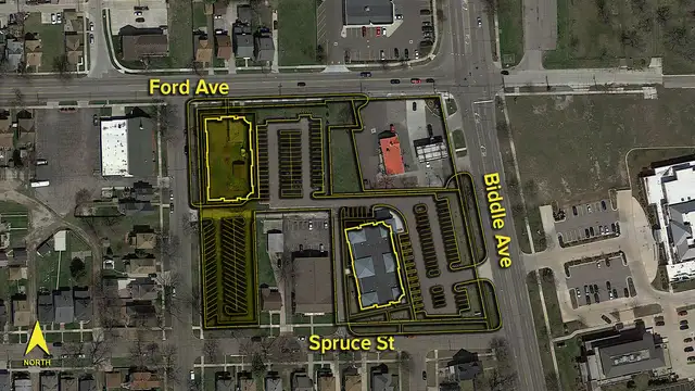 2070 Biddle Avenue thumbnail 2