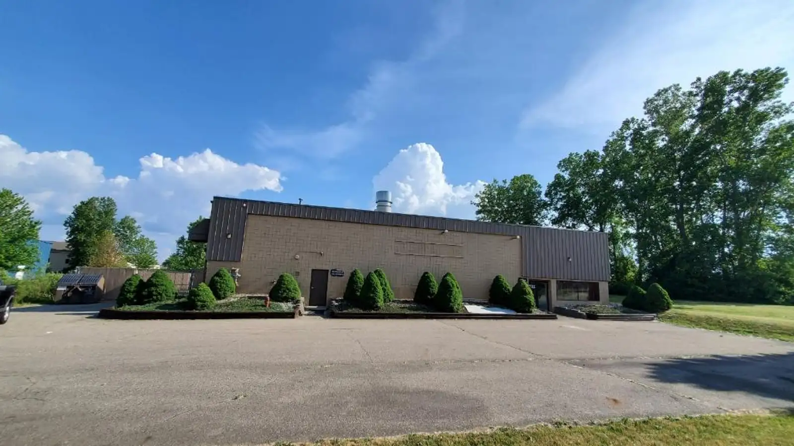 7721 Lanac St, Lansing, MI 48917
