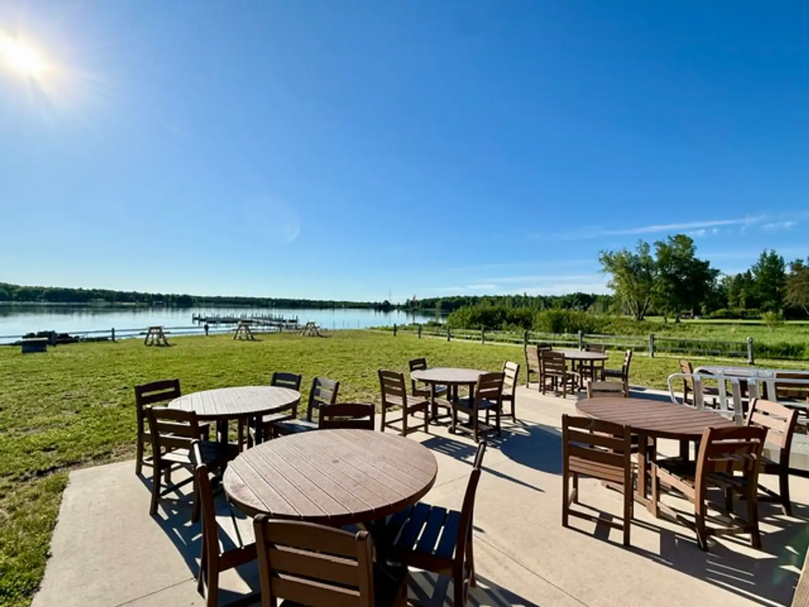 Prime Waterfront Restaurant and Duplex For Sale image 37