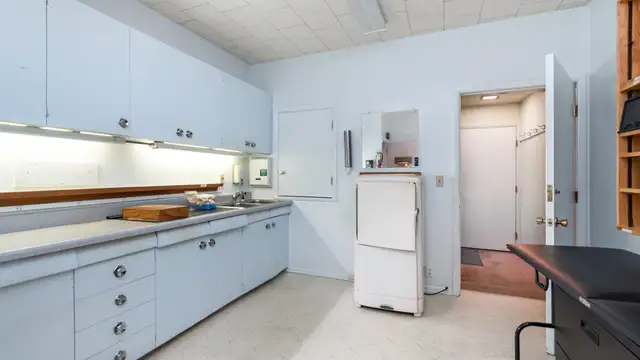 View image 8