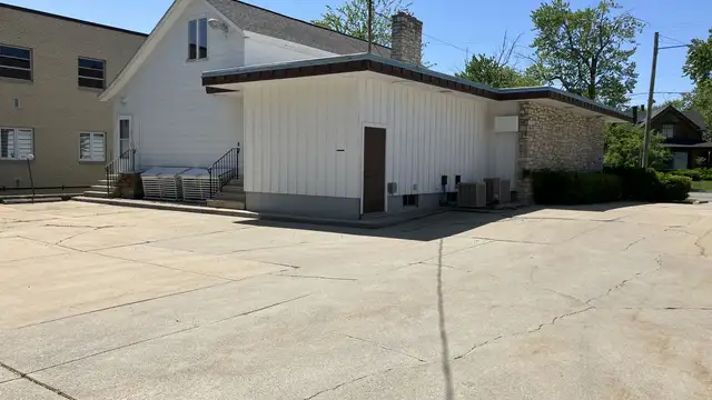 View image 17