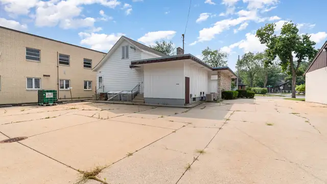 View image 14
