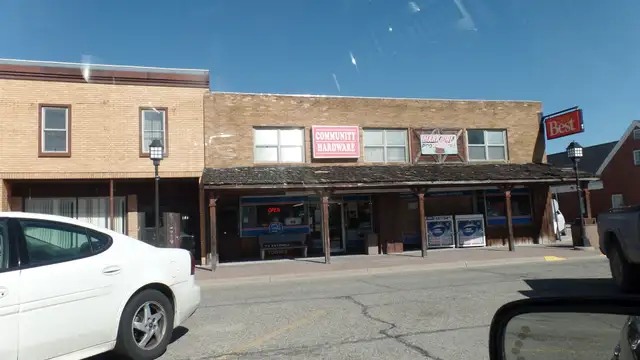 147 S Saginaw St thumbnail 3