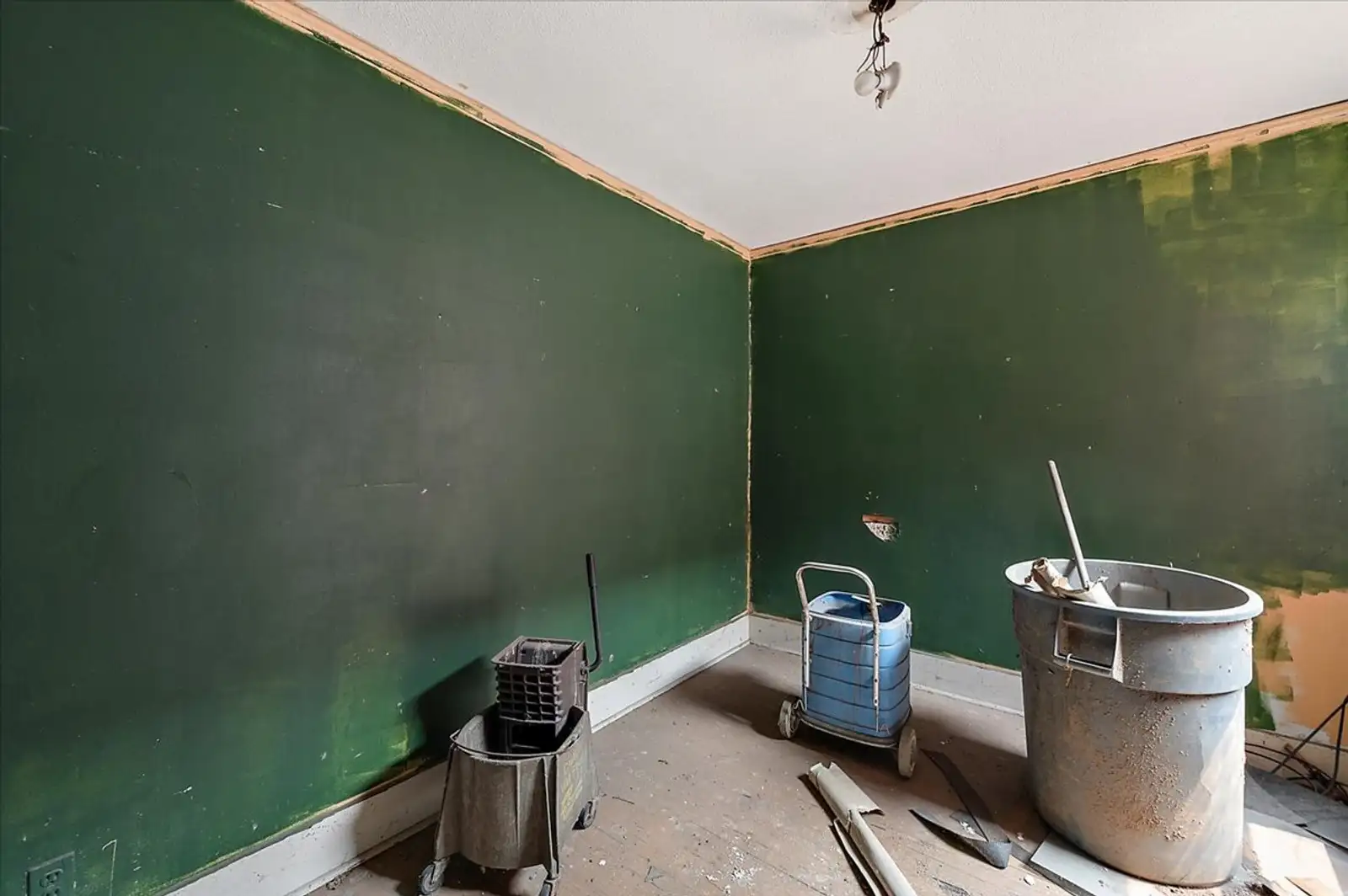 16014 E. Warren Avenue image 11