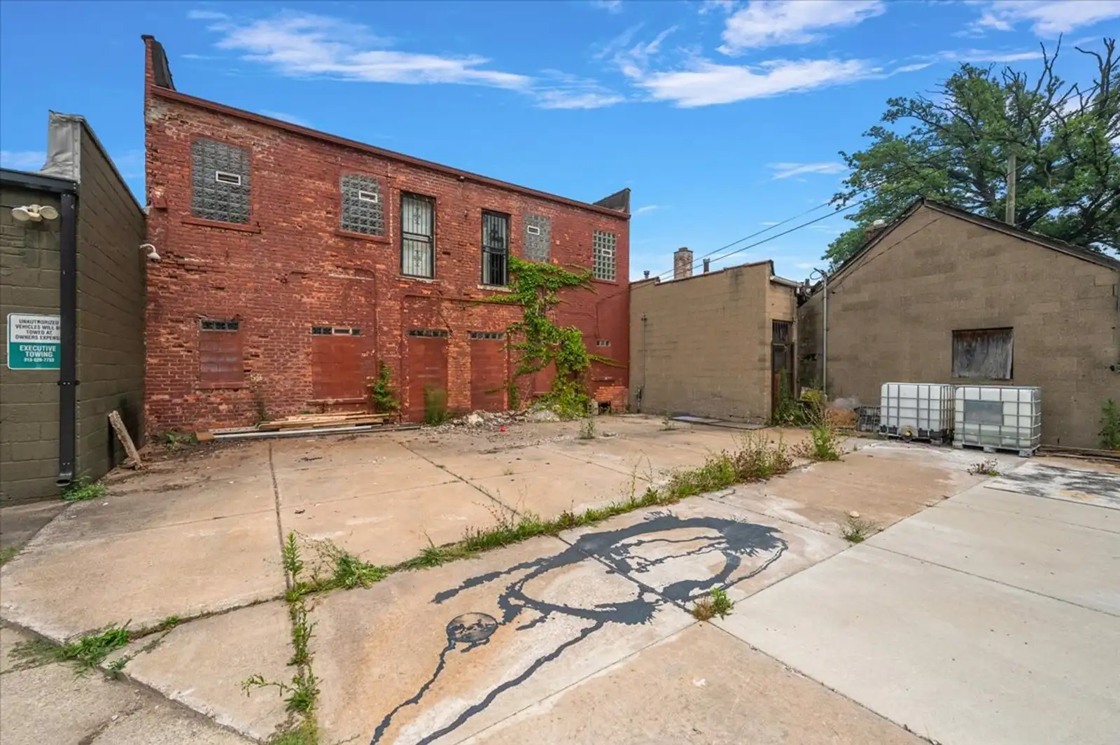 16014 E. Warren Avenue image 15