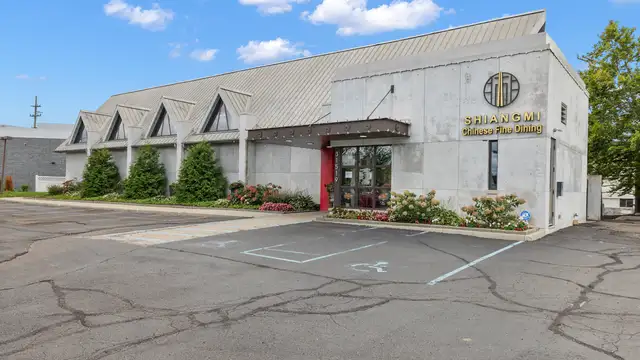 31519 W. 12 Mile Road thumbnail 2
