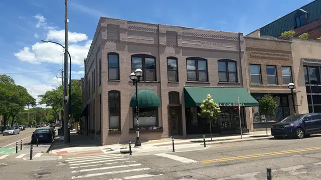 120 N 4th Ave thumbnail 2