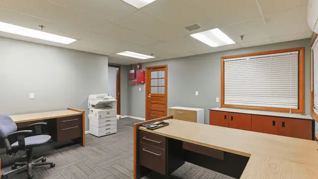 1600 W Mishawaka Rd thumbnail 4