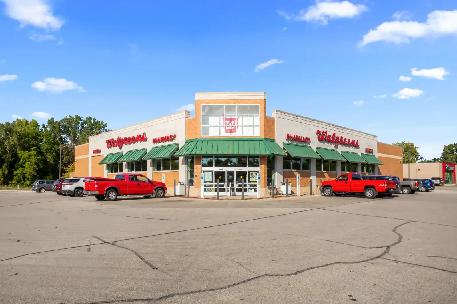 1001 E M 21, Owosso, MI 48867