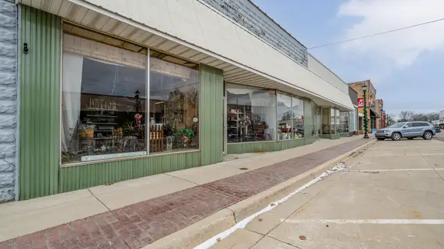 Commercial Retail thumbnail 2