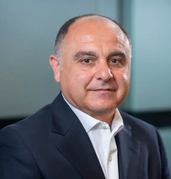 Broker Photo